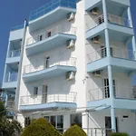Blue Boutique 4*