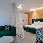 Blue Boutique 4*