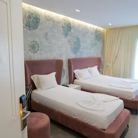 Blue Boutique Dhërmi