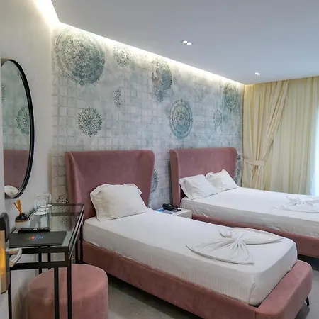 Hotel Blue Boutique 4*