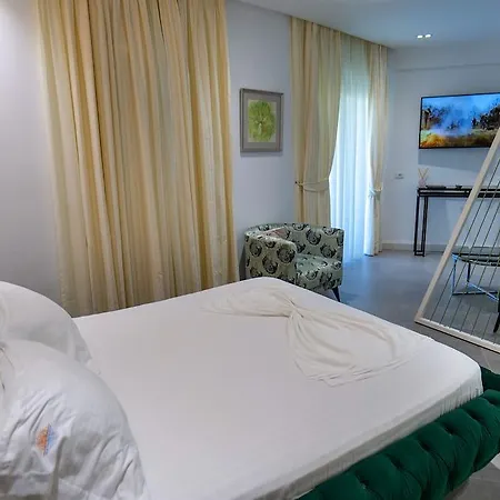 Blue Boutique Dhërmi