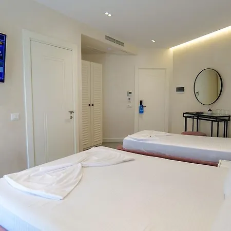 Blue Boutique Dhërmi