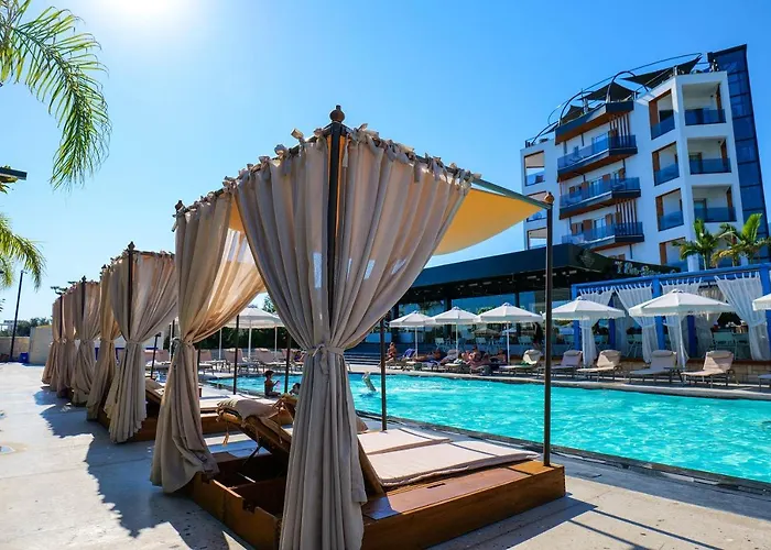 Blue Boutique Hotel 4*