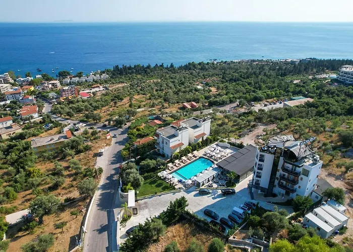 Blue Boutique Hotel 4*