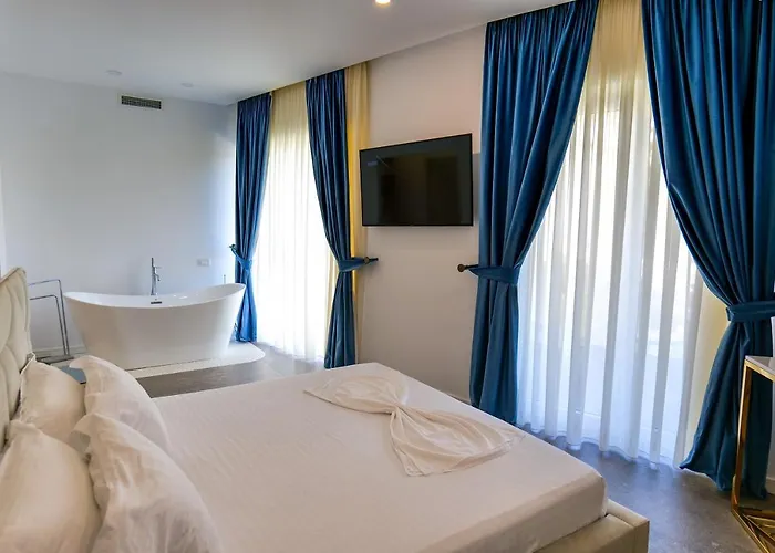 Hotel Blue Boutique 4*